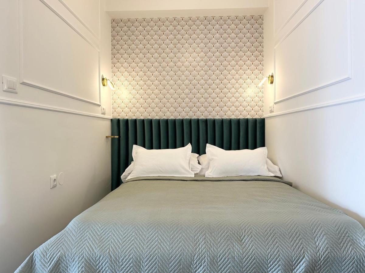 Studio Apartment Smile, Near Beach & Center, Free Parking, Balcony Makarska Bagian luar foto